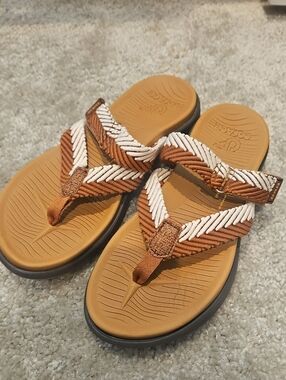 Braided Tan & Cream Women’s Thong Sandals